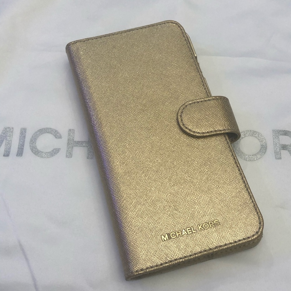 Michael Kors IPHONE + 📱 case/wallet Metallic Gold